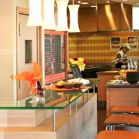 Hotel Ibis 3*