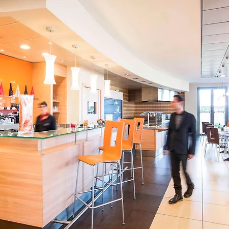Ibis 3*