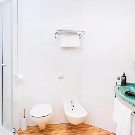 Ibis Grandate