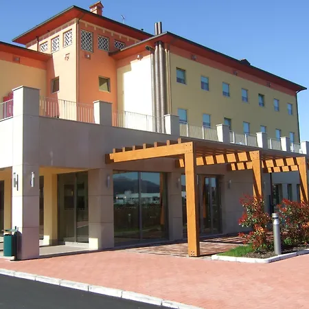 Ibis 3* Grandate