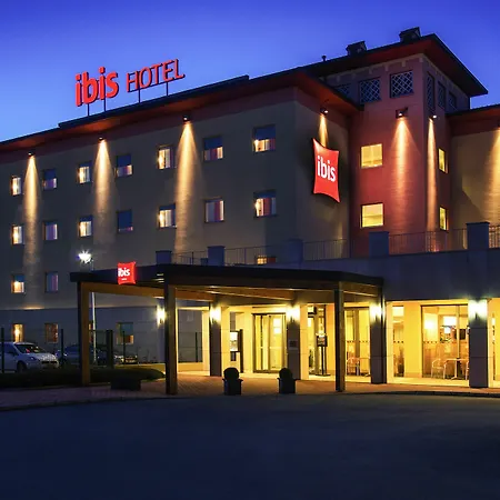 Ibis 3*