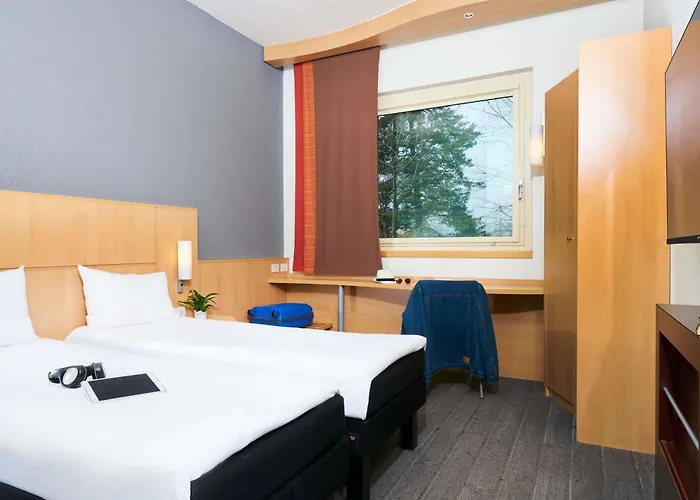 Ibis Hotel 3*