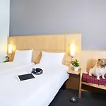 Ibis Hotel 3*