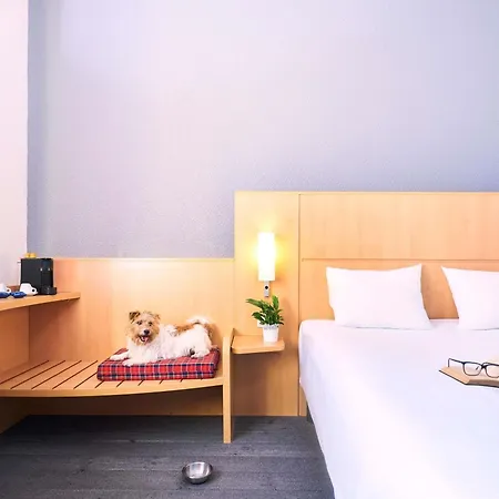 Ξενοδοχείο Ibis Grandate