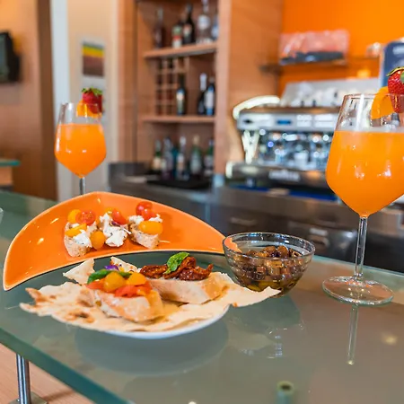 Ibis Hotel